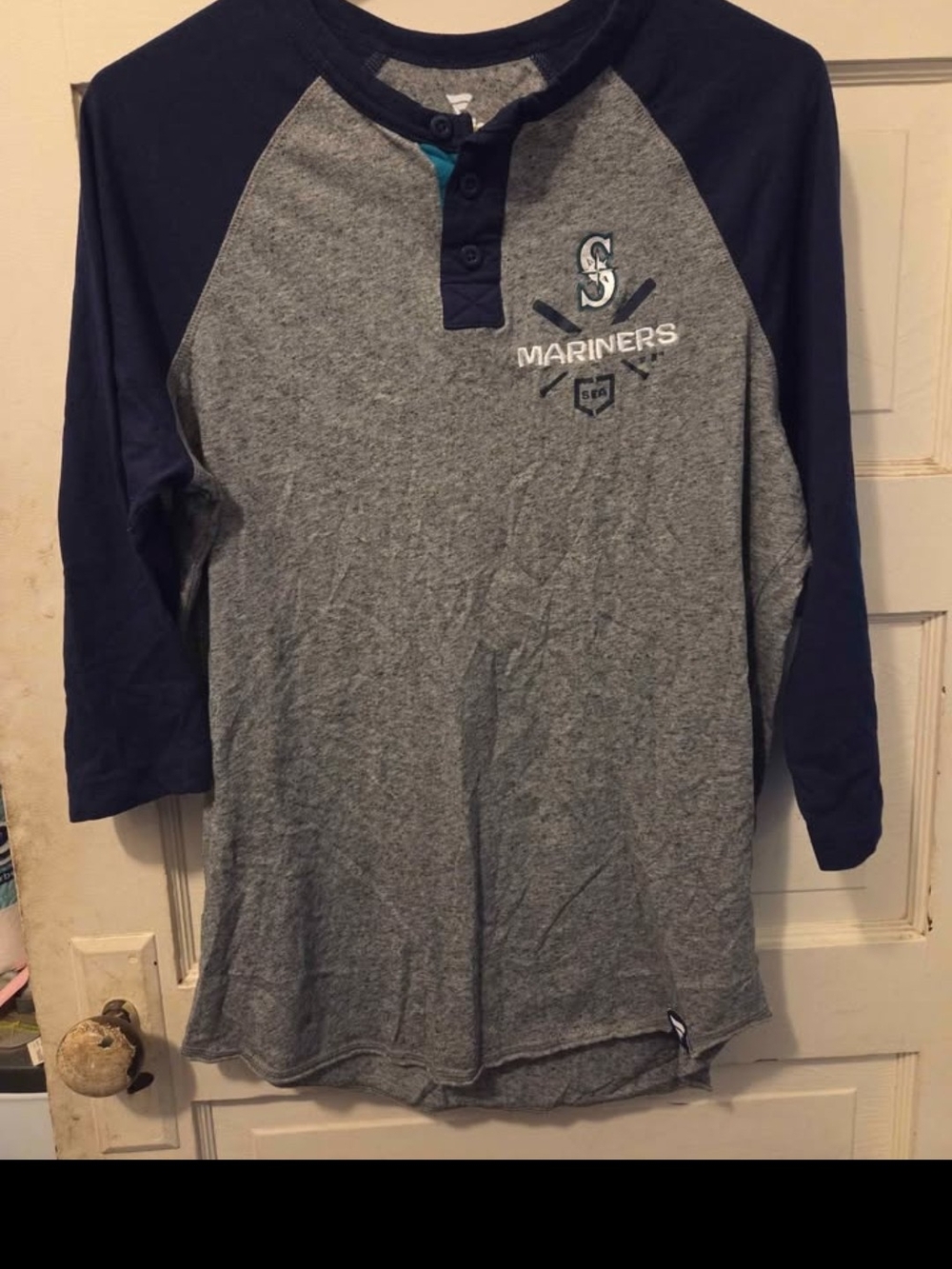 Fanatics Grey and Navy Mariners Henley Raglan Long Sleeve Tee